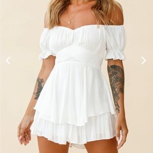 NWT - Selfie Leslie, LINKA OFF-SHOULDER TIE BACK ROMPER WHITE